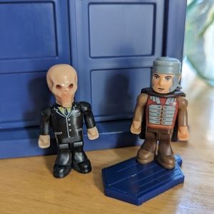 Doctor Who TARDIS police call box with figurines